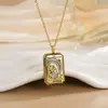 Collar con Colgante Personalizado de Acero de Titanio y Acero Inoxidable Chapado en Oro de 18 Quilates, Tarjeta de Tarot, Moda de Lujo Europea y Americana de Alta Gama para Mujer