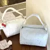 2026 Nuevo Modelo Alta Apariencia Dibujos Animados Portátil Bolsa de Almacenamiento para Viaje de Maquillaje y Artículos de Tocador Bolso de Mano Tridimensional Simple de Gran Capacidad