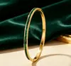 Pulsera de acero de titanio con diamantes de colores y cielo estrellado, con cierre de diamante cuadrado y pedrería, accesorio para mujer, suministro directo de fábrica