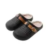 2026 Nuevo Otoño Invierno Hogar Antideslizante Punta Cerrada Cálido Suela Gruesa Cómodo Para Exteriores Versátil Casual para Mujer Medias Zapatillas Zapatos de Algodón