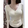 Camiseta de Punto Blanca con Encaje Splicing de Manga Larga y Cuello en V para Mujer Otoño Ajustada Camisa Base Estilo Puro Lustre Top Interior que Ceñe la Cintura