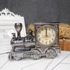 Reloj despertador modelo locomotora, reloj retro, reloj despertador de cabecera para estudiantes, adornos de moda, reloj creativo, tienda de diez yuanes