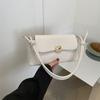 Bolso Cuadrado Pequeño Sense de Alta Gama para Mujer con Patrón de Diamantes, Elegante Hebilla de Cierre, Bolso de Mujer 2023, Nuevo Bolso de Hombro Cruzado a la Moda, Bolso Bastón Francés