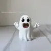 Enfeites de fantasminha de Halloween transfronteiriços, decoração criativa para casa, enfeites fofos de fantasma para mesa, artesanato em resina