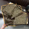 Bufanda de Seda de Nuevo Estilo para Mujer, Moderna y Versátil, Pañuelo Cuadrado de 70 cm, Bufanda para el Cuello Estilo Coreano, Pañuelo Retro para Primavera y Otoño, Pañuelo para la Cabeza