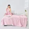 Colcha de Seda Fresca de Verano Transfronteriza Clase A Individual y Doble Lavable a Máquina Colcha para Aire Acondicionado Regalo Colcha Delgada Fabricante Venta al por Mayor