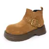 Hebilla de Cinturón Nueva Tamaño Pequeño Diseño 2026 Botines de Caña Baja Botas para Mujer Remaches Suela Gruesa que Aumenta la Altura Moda Slip-Ons