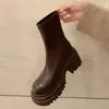 Piel súper suave~Botas Martin negras vintage de piel suave con suela gruesa para mujer, que aumentan la altura, diseño simple con cremallera trasera, tacón grueso, botas vintage ajustadas
