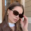 Moda Coreana, Nuevas Gafas de Sol Cuadradas de Marco Pequeño, Versátiles para Fotografía Callejera, Gafas de Sol de Moda con Protección UV y un Toque de Lujo