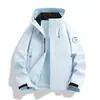 Nuevo Traje de Senderismo para Exteriores Otoño/Invierno 2026 para Parejas, Elegante y Cálido Conjunto de Dos Piezas, Chaqueta Cortavientos e Impermeable