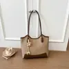 Bolso grande de mujer retro transfronterizo, nuevo bolso de mano de moda otoño 2026, bolso de hombro, bolsa tote simple para el día a día