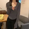 Camiseta de manga larga de terciopelo de doble cara con cuello cuadrado para otoño e invierno al por mayor de fábrica para mujer, diseño de deseo puro con borde de arco de espina de pescado, camiseta interior de manga larga versátil