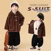 Chaqueta de Cuero con Forro Polar Estilo Nuevo 2026 para Niños Ropa de Otoño e Invierno Abrigo Engrosado Integrado de Cuero y Piel para Bebés