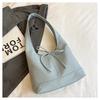 Bolso de Axila de Estilo Coreano de Nicho para Viajeros Bolso de Mujer 2026 Nuevo Bolso Tote de Color Sólido Simple Bolso de Hombro de Gran Capacidad