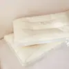 2026 Coleção Herbal Novo Modelo Travesseiro de Pescoço Travesseiro Cervical para Dormir Uso Único Casa Dormitório Estudantil Núcleo de Travesseiro