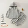 Conjunto de Otoño para Bebé Elegante Delgado Polar con Capucha Cremallera Sudadera Conjunto de Dos Piezas Otoño/Invierno Estilo Coreano Moda Infantil Pequeño Ropa para Exteriores