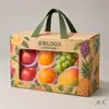 Cajas de regalo de boda, hechas de papel kraft engrosado, son ecológicas, reciclables y vienen en varios colores. Ofrecemos precios al por mayor para estas cajas de regalo de frutas gruesas y multicolores.
