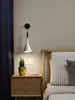 Lámpara de araña de mesita de noche para dormitorio Estilo nórdico Moderna Simple Creativa Lámpara de pared para pared trasera de sala de estar Lámpara de araña pequeña de una cabeza Lámpara de comedor