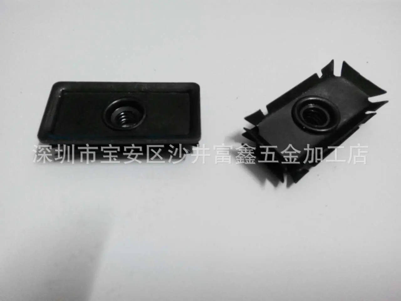 金属可调脚