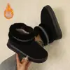 Nuevos Zapatos de Algodón de Invierno para Interiores y Exteriores Botas de Algodón Gruesas y Cálidas Estilo Pareja Sencillas de Moda Versátiles de Moda Botas de Nieve