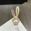 Grampo de Cabelo Coelho Fofo Coreano de Cristal Sintético com Franja Clipe Lateral Clipe Superior para Menina Clipe Bico de Pato Clipe de Grampo Adereço de Cabeça de Celebridade da Internet