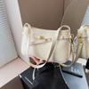Bolsa de Axila Simples com Design de Nicho para Comércio Exterior Feminina 2025 Nova Sensação de Alto Padrão Bolsa de Ombro Transversal da Moda Popular
