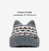 Gorro de Punto con Forro de Polar de Lunares de Colores Nuevo al por Mayor para Mujer, Gorro de Invierno Cálido Protector de Orejas, Sombrero de Lana Versátil y que Afina el Rostro