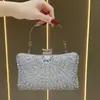 Nova Bolsa de Mão Socialite com Strass Moda Elegante Luxo Leve Bolsa de Mão Festa à Noite Banquete Bolsa Transversal com Corrente Feminina