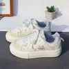 Zapatos de Plataforma de Suela Gruesa Estilo Lindo Nuevo Primavera/Otoño 2026 Zapatos Blancos Estudiantiles de Diseño de Nicho para Mujer Zapatos Deportivos Casuales Transpirables