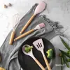 Mango de Madera de Haya Transfronterizo con Cubo de Almacenamiento Juego de Utensilios de Cocina de Silicona Rosa Nueva Serie de Colores Juego de 11 Piezas para Uso Doméstico E18