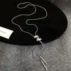 Collar con Colgante de Letra S Retorcida de Circonita Minimalista Moderno Versátil Cadena para Suéter Lujo Ligero Accesorio de Alta Gama