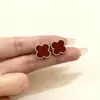 Pendientes de Trébol de Cuatro Hojas Modernos y Sencillos, Pendientes de Estilo Clásico para Mujer, Sensación de Lujo Ligero y Gama Alta, Pendientes de Material de Cobre, Accesorios Versátiles para Orejas