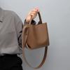 Bolsos 2026 Nuevo Estilo Bolsos para Mujer Bolso Cubo Cruzado Otoño e Invierno Hombro Único Cuero Genuino Bolso de Mano de Gran Capacidad