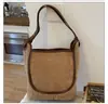 Bolsa Transversal Feminina Pequena de Pelúcia Cor Khaki Versátil Cor Lisa Suede Coreano Costurado Caxemira Outono Inverno Personalizada de Fábrica