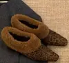 Zapatos Planos de Punta Forrados de Felpa para Mujer, Zapatos Mary Jane Retro de Piel para Usar al Aire Libre, Nuevos Zapatos de Algodón Cálidos Otoño e Invierno 2025 para Mujer