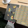 Case Protetor de Tablet Apple iPad com Estampa Xadrez do Ursinho Pooh, sucção lateral Air, separação, Pro anti-dobra, Mini 10ª Geração