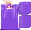 Sacola plástica de alça chata de quatro dedos para lojas de roupas, bolsa tote personalizada de presente e acessório de alta qualidade transfronteiriça