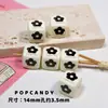 Gran Venta Cuadrado Retro Lazo Flores Pequeñas Cuentas Accesorios DIY Cuentas Sueltas Cadena para Teléfono Móvil Colgante Cadena para Bolso Joyería Otoño e Invierno