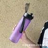 Vaso de Plástico para Beber Directamente para Deportes de Verano y Fitness, Botella de Agua con Tapa Plana Transfronteriza con Correa para Llevar, Resistente a Caídas, Resistente a Altas Temperaturas, Vaso Portátil