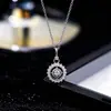 Collar Brújula del Destino Chapado en Plata de Ley 925 con Oro de 18 Quilates para Mujer, Estilo Retro Francés, Sensación de Alta Gama, Colgante Mini Redondo de Zirconia