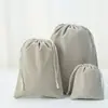 Bolsa con Cordón de Terciopelo Bolsa Personalizada para Empaquetar Joyería Bolsa para Guardar Secador de Pelo Tela de Terciopelo Fábrica de Joyería al por Mayor