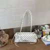 Bolsa de Braço Doce com Bolinhas Tendência de Nicho para Mulheres, Nova Bolsa de Ombro Versátil 2026, Bolsa Baguete Versátil para o Dia a Dia