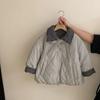 Ropa de Algodón para Niñas 2025 Nuevo Estilo Chaqueta Acolchada Reversible de Moda Infantil con Pantalones de Mezclilla Nueve Puntos Forrados de Vellón Conjunto de Dos Piezas Moderno