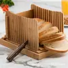Placa plegable para cortar pan de uso diario Estante de corte para hornear pan estilo nórdico Rebanador de pan multifuncional de bambú