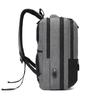 Estructura de caja de una pieza Spot Mochila de negocios Puerto de carga USB mochila de viaje para hombres viaje de corta distancia logo