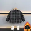 8989 Traje para Niños Otoño e Invierno Nuevo Estilo Coreano Casual Chaqueta a Cuadros Suéter Infantil Conjunto de Tres Piezas Engrosado con Más Terciopelo
