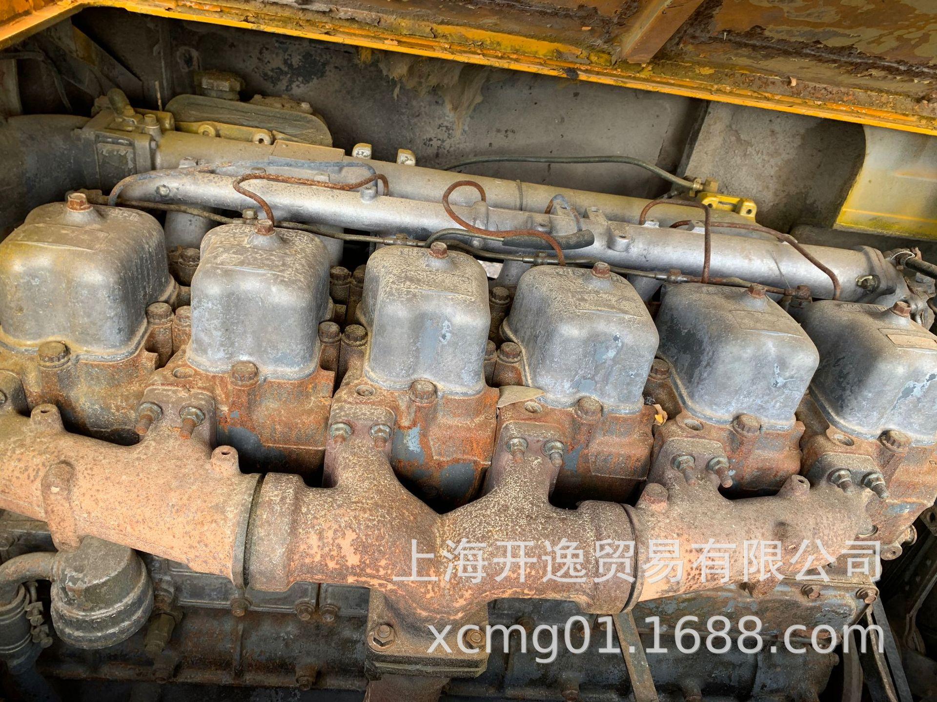 25 ton kato crane (16)