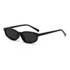 Gafas de sol estilo nuevo europeo y americano 2026 con diseño angular de ojo de gato, Montura pequeña de moda y única retro hip-hop