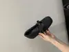 Zapatos de felpa grises para mujer para uso exterior, invierno 2025, con aumento interno de altura, zapatos Mary Jane engrosados y cálidos