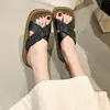 Novedad Verano y Otoño 2025 Estilo Hada Versátiles Sandalias Planas Retro Chic Cruzadas Plisadas Zapatillas sin Cierre para Mujer